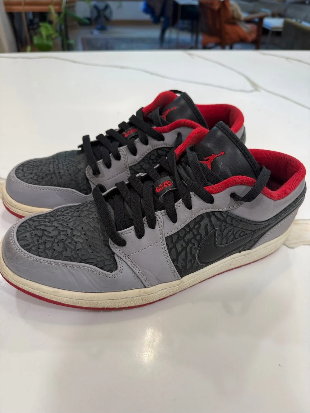 Nike Air Jordon Retro Low Black Gym, Red, Cement Grey. Men’s size 9.5. 553558-00